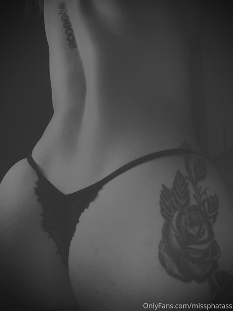 BBCフェイシャルOnlyFans アート裸 画像