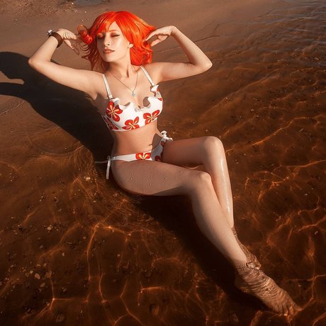 Dima Batalov かわいいポルノスター 写真