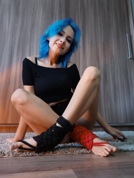 ティーンのおっぱいOnlyFans セクシーヌード 画像