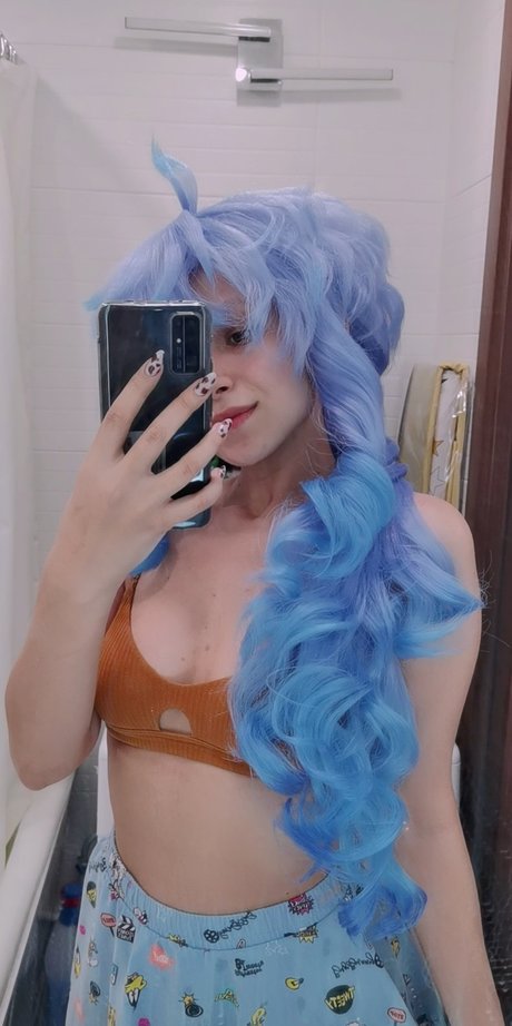 小柄なブロンドの熟女OnlyFans 美しいポルノ ギャラリー