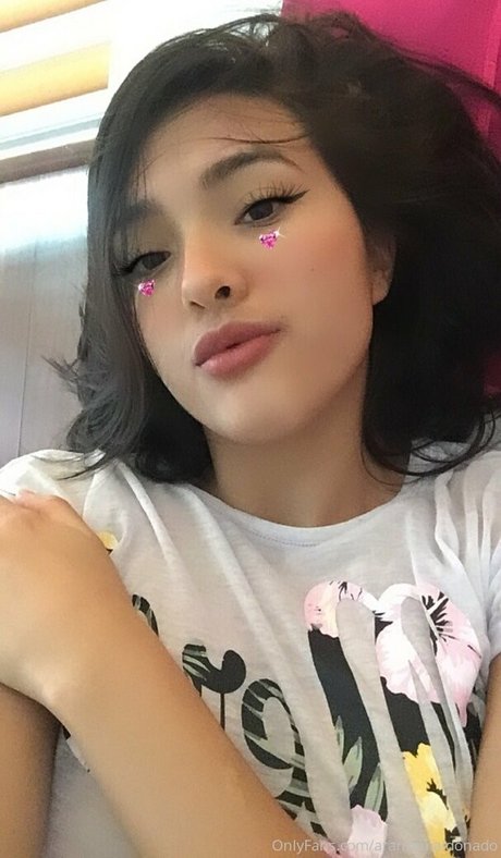 Aranza Maldona エロティックなポルノスター 写真