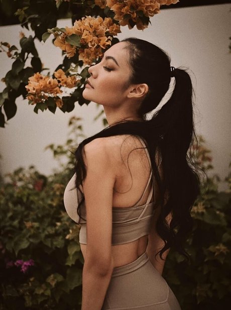 裸のプリンセスOnlyFans 美しいポルノ 写真