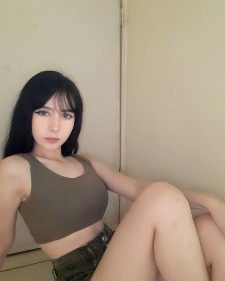 DMV オンリーファン 限定 写真