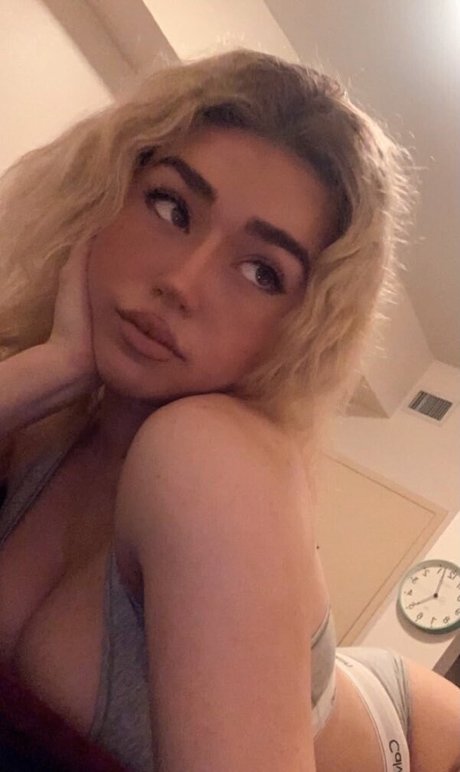 Sukashawty xxxスター 画像