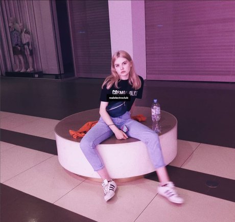 ポケモン オンリーファン エロチック 写真