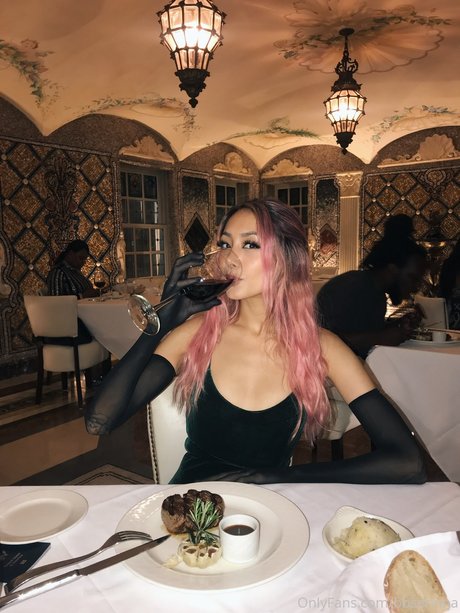 マッサージ動画 OnlyFans 美しいxxx ギャラリー