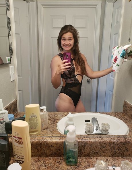 Queen Amber ポルノスター 画像