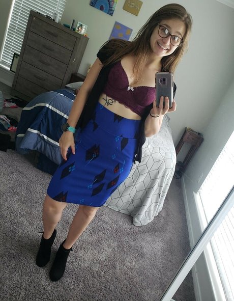 Queen Amber スター xxx 画像