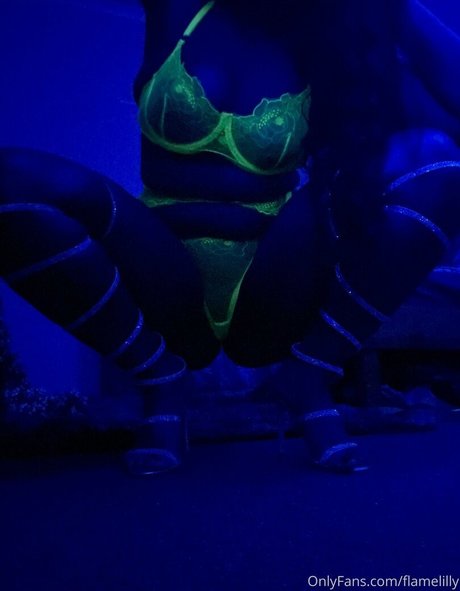 OnlyFansでオナニーしているところを目撃 ポルノ ギャラリー