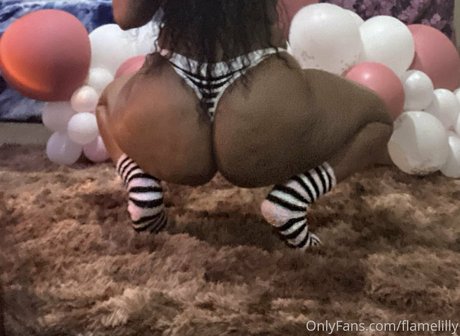 DMV オンリーファン 無料ヌード 画像