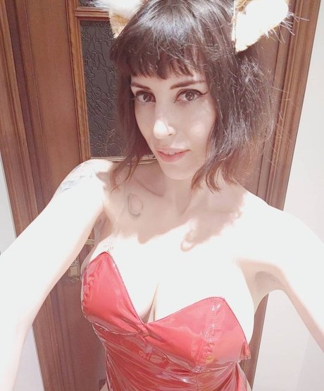 女性小人OnlyFans パーフェクト 写真