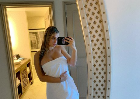 Graziiah ホットなモデル 画像