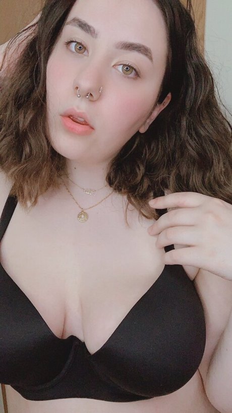 Katia Celestia 完璧なスター ギャラリー