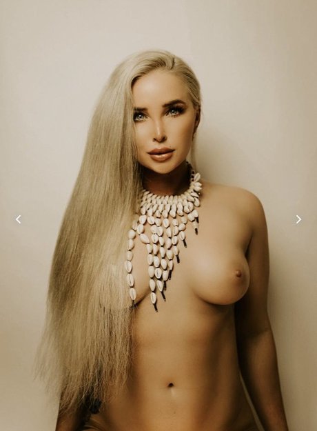 Cakes n Freedom xxxスター 写真