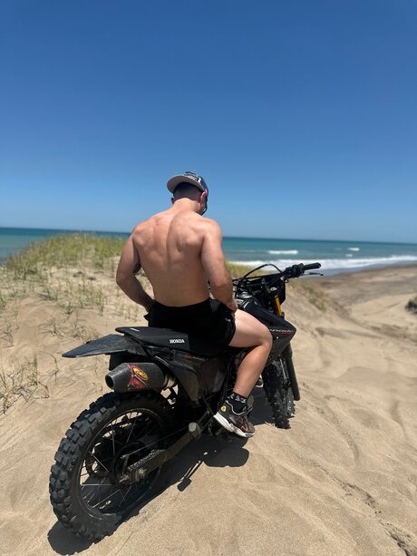 Jotajer ヌードモデル 画像