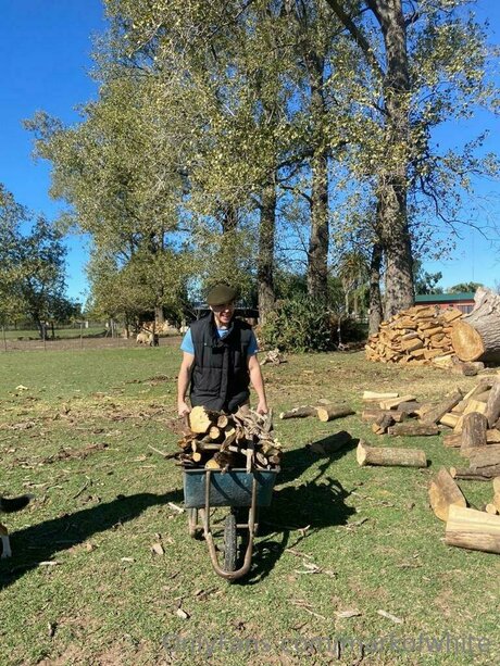 レズビアンの指入れOnlyFans HD ギャラリー