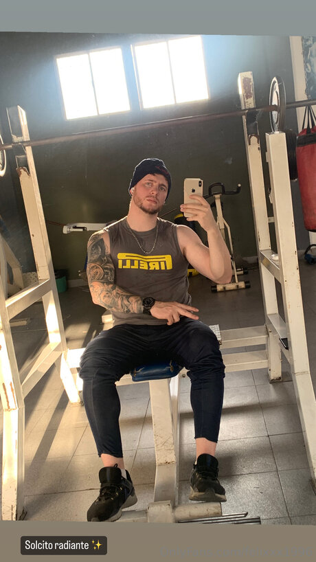 Felixxx1996 ヌードのポルノスター ギャラリー