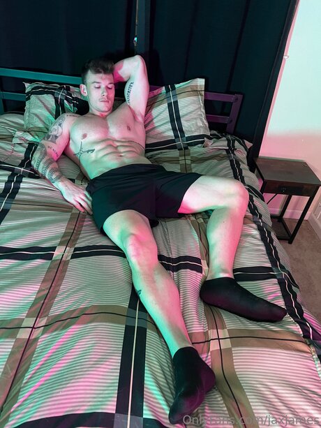 Jaxjames ポルノモデル 画像