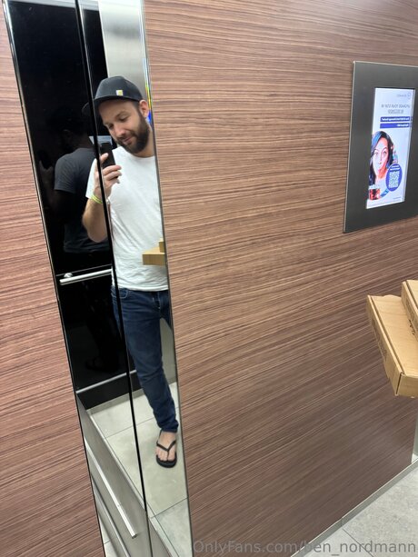 Ben Nordmann ポルノ女優 画像