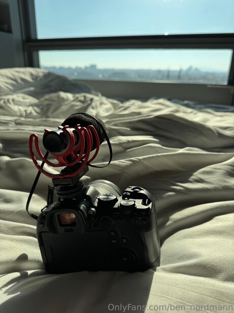 アジア人のアナルオンリーファン 美しい裸 写真