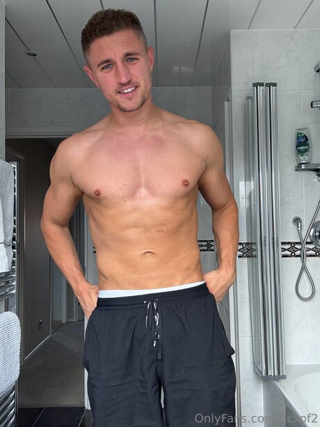 Dcxof2 ポルノ女優 画像