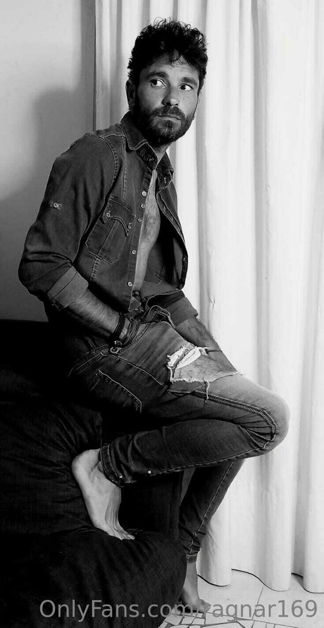 美しい足 OnlyFans セクシー 画像