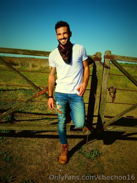 ティーンシーメールOnlyFans アート裸 ギャラリー