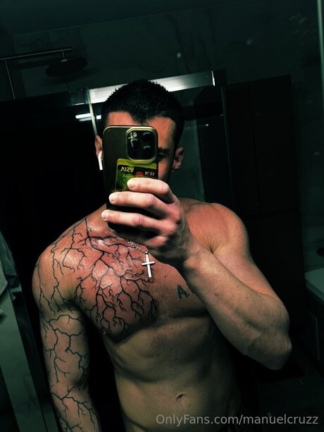 Manuelcruzz ヌードモデル 写真