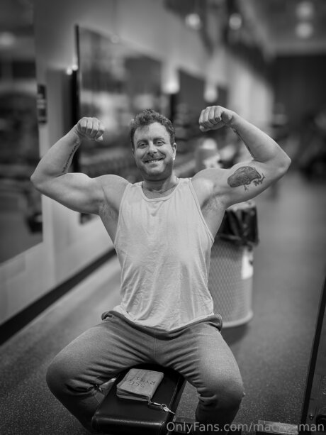 Macho Man ポルノモデル 画像