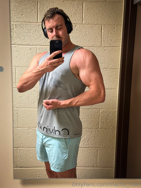 Macho Man トップ女優 画像