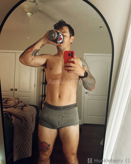 ランジェリーベイビーOnlyFans 素敵 画像