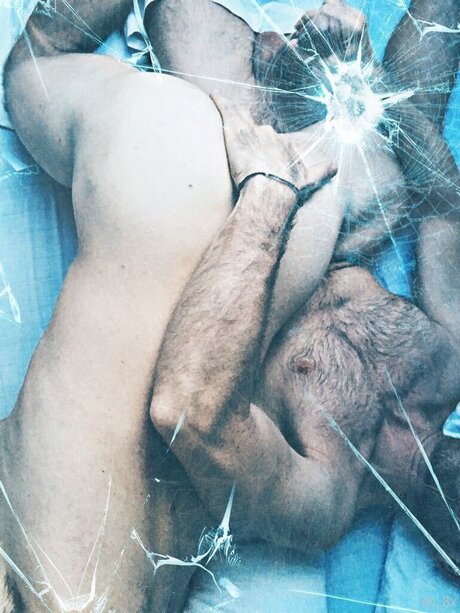 Cyber Dragon ホットスター 写真