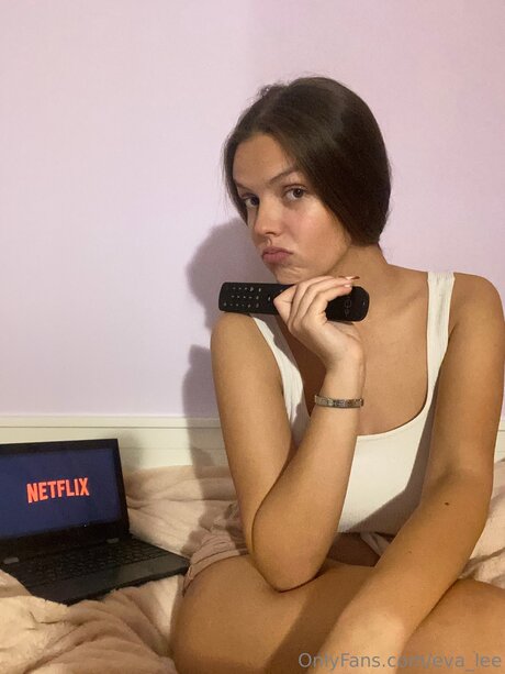 Eva Lee アダルトスター 画像