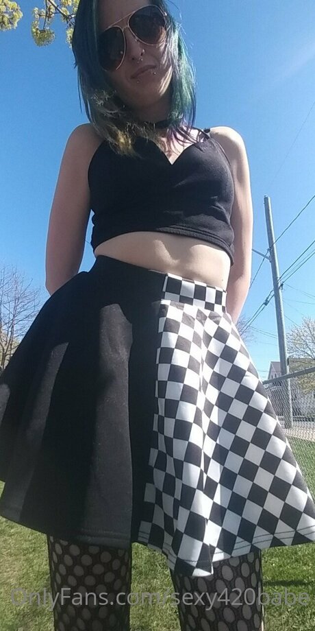 Sexy420babe 美しいモデル 写真