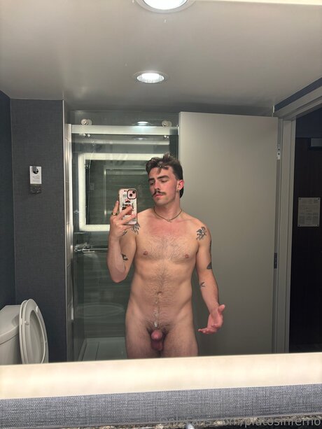 ゲイディルドOnlyFans アダルト 画像