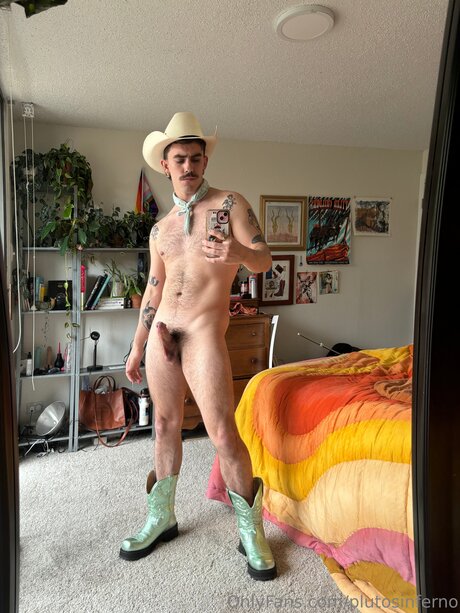 Plutosinferno アートスター 写真