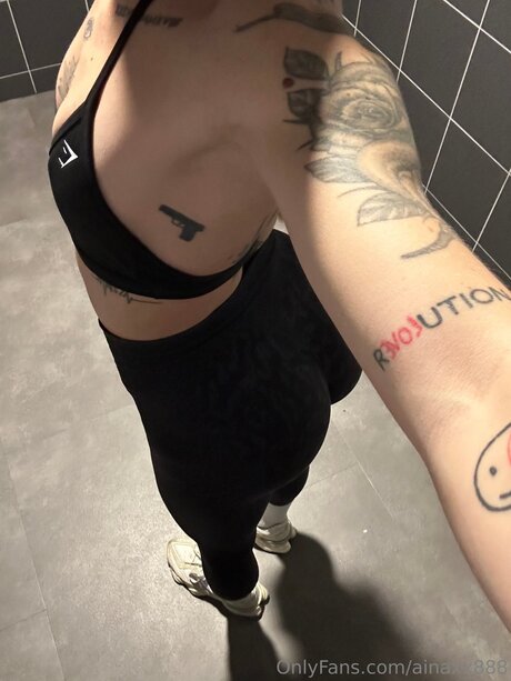 曲線美の赤毛OnlyFans パーフェクト 写真