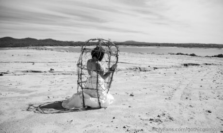 Gothicgrimoire 裸モデル 写真