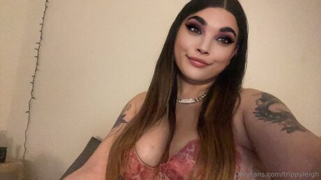 Trippyleigh 裸モデル 画像