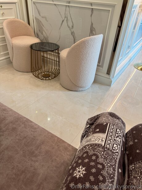 Pinkysorayut トップモデル 写真