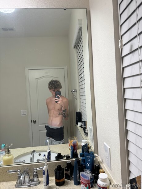 Drizzyoj HDスター 画像