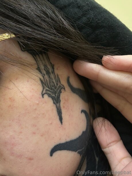 Beepbat xxxスター 画像