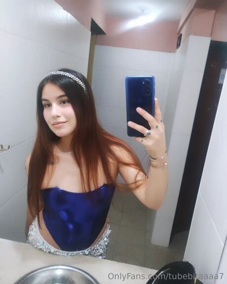 Tubebitaaaa7 美しいスター 写真