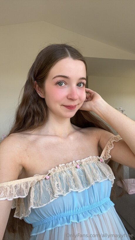 Allymayyfree セクシーなスター 画像