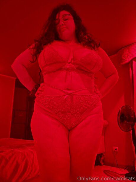 金髪ストリップOnlyFans トップ 写真