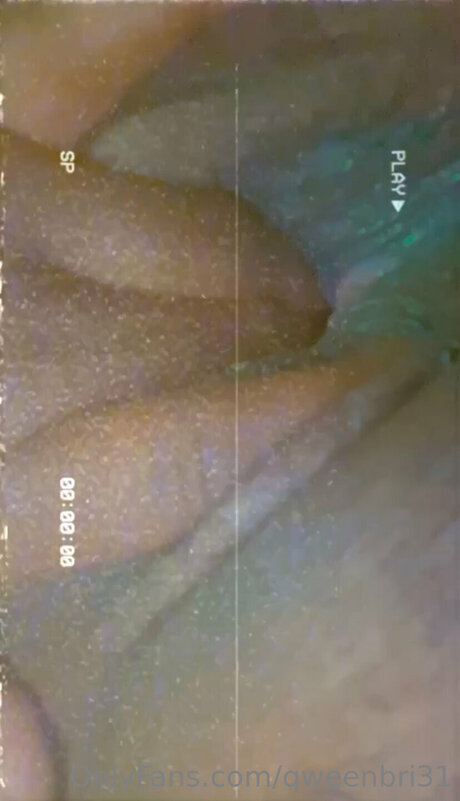 Qweenbri31 独占女優 写真