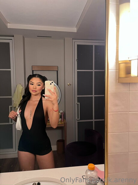 大学のOnlyFans HD 写真