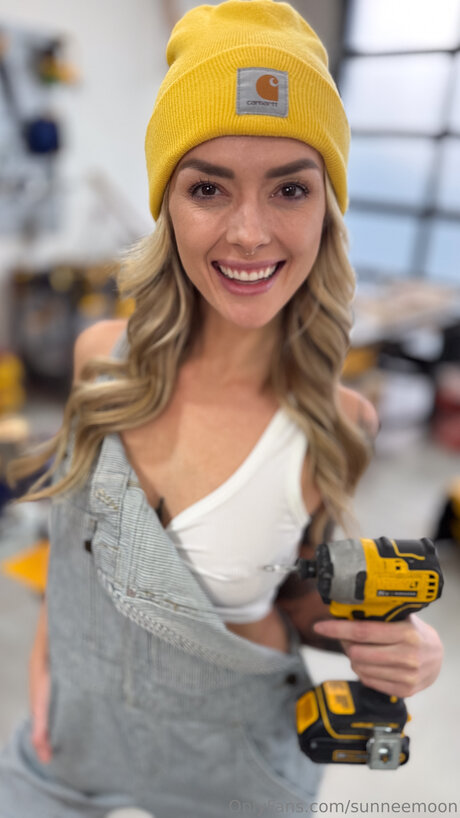 Sunneemoon ホットスター 画像