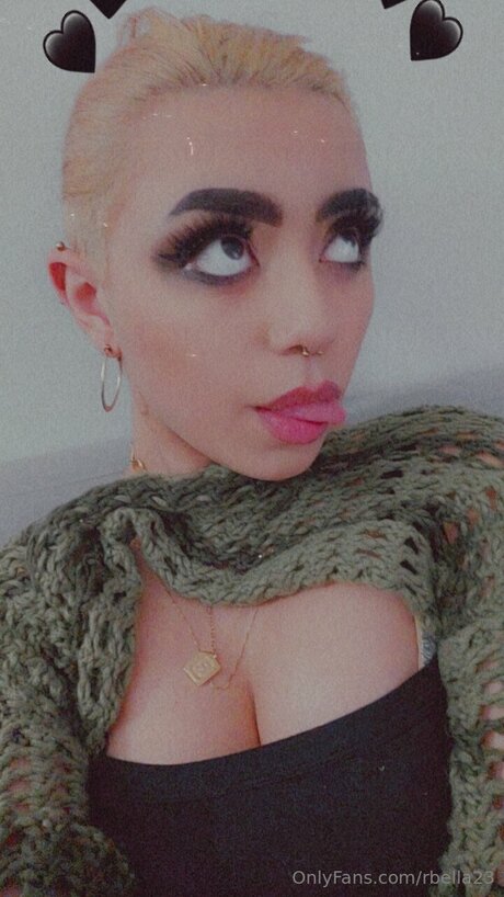 ゲイランジェリーOnlyFans ポルノ 画像