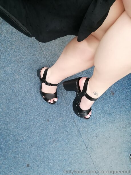 Czechqueenof 独占ポルノスター 写真